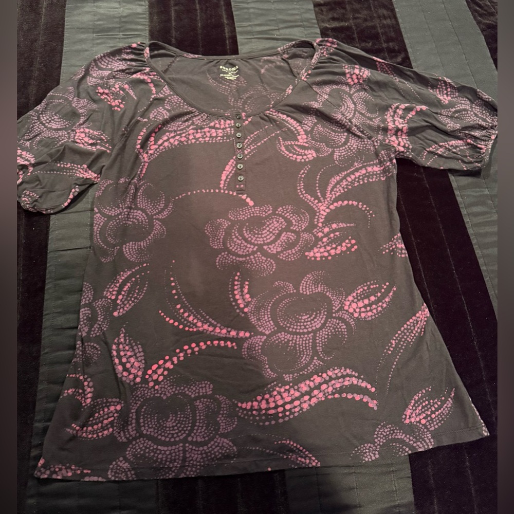 Sonoma Life + Style Women's Black and Pink Floral Top Size XL